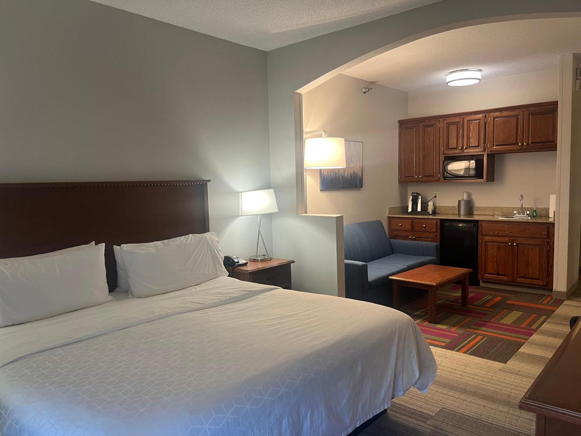 Holiday Inn Express Hotel & Suites Sioux Falls At Empire Mall By Ihg Екстер'єр фото
