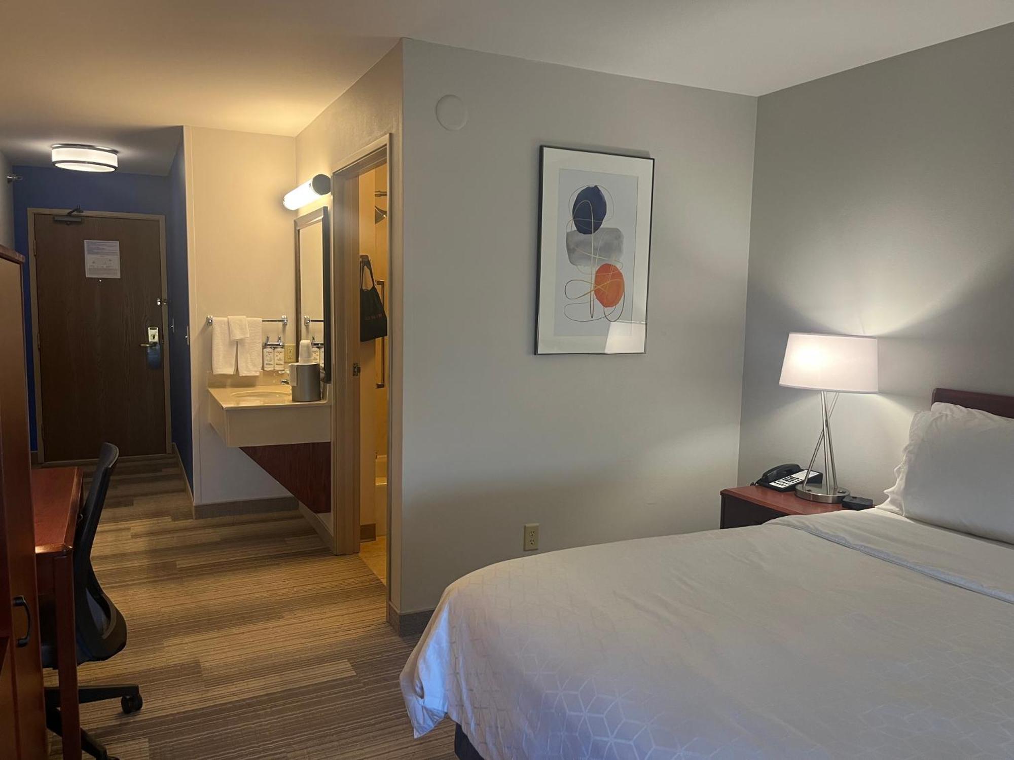 Holiday Inn Express Hotel & Suites Sioux Falls At Empire Mall By Ihg Екстер'єр фото